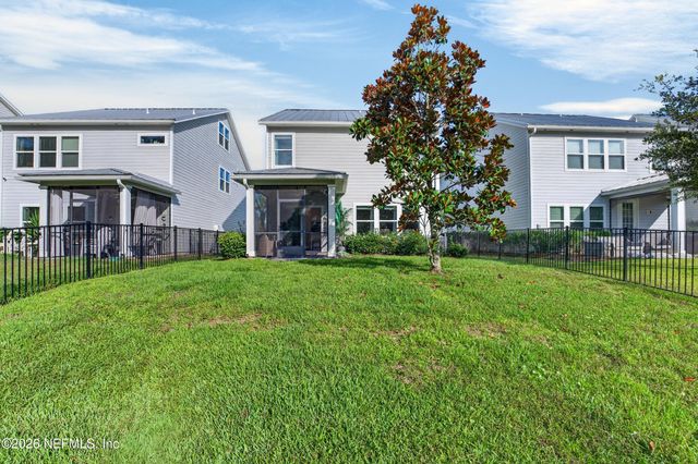 270 CLIFTON BAY Loop, St. Johns, FL 32259