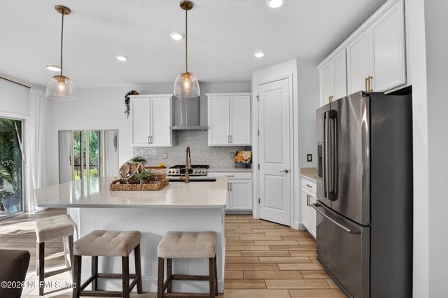 270 CLIFTON BAY Loop, St. Johns, FL 32259