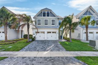 270 CLIFTON BAY Loop, St. Johns, FL 32259