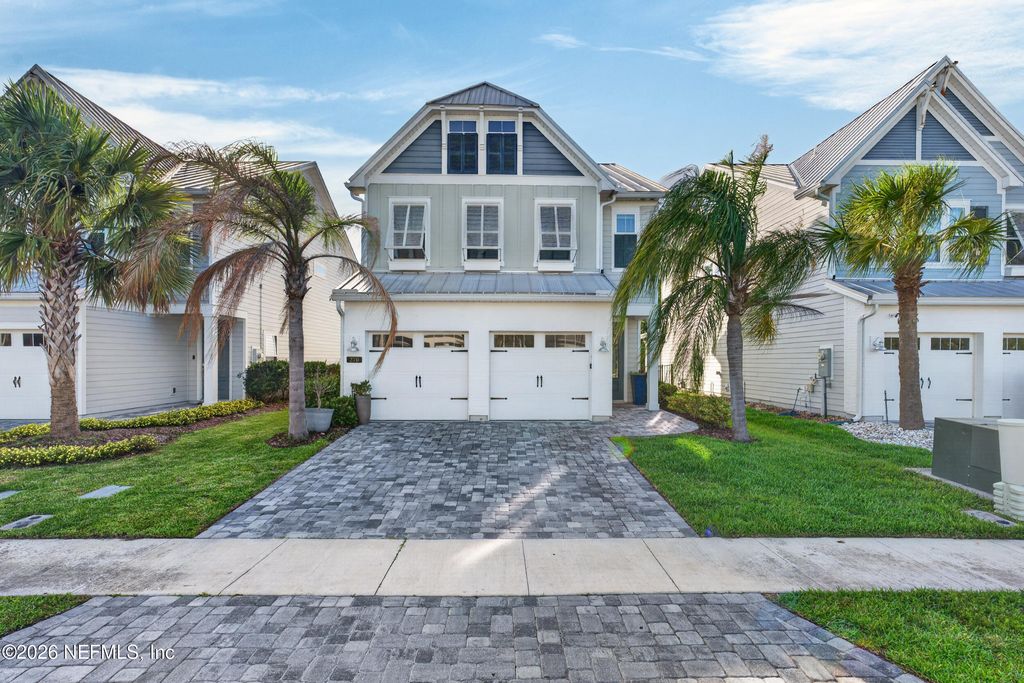270 CLIFTON BAY Loop, St. Johns, FL 32259