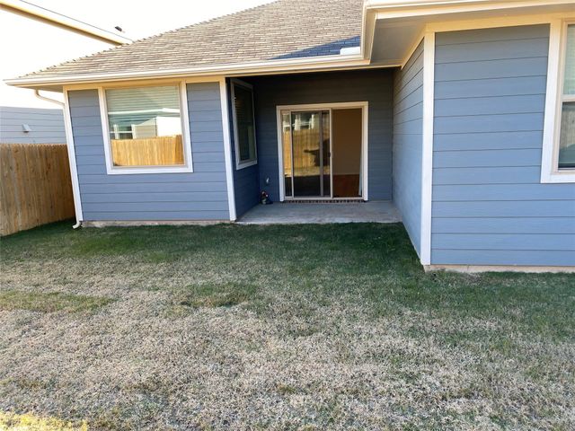 115 Lyrebird LN, Hutto, TX 78634