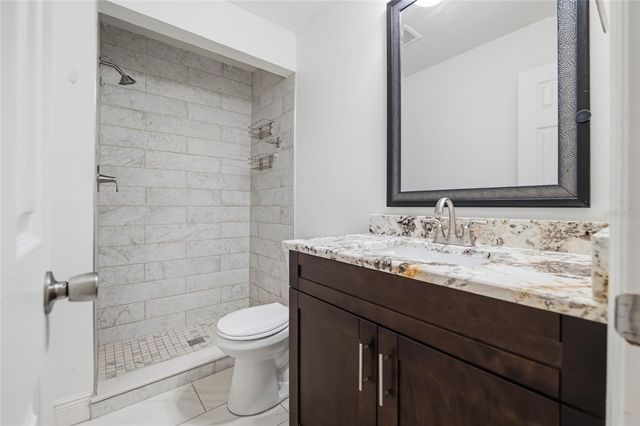 14011 NOTREVILLE WAY, Tampa, FL 33624