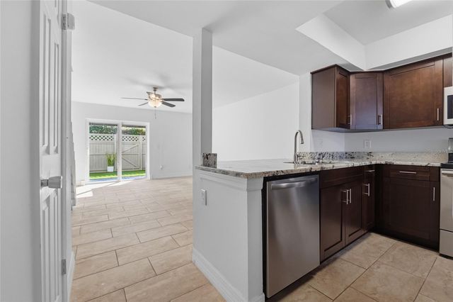 14011 NOTREVILLE WAY, Tampa, FL 33624