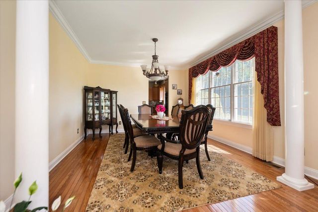 26 Hynard Place, Baldwin Place, NY 10505