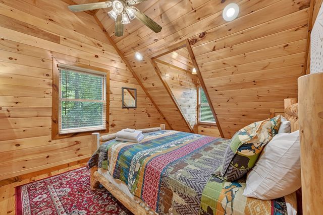 115 Fox Run Drive, Blue Ridge, GA 30513