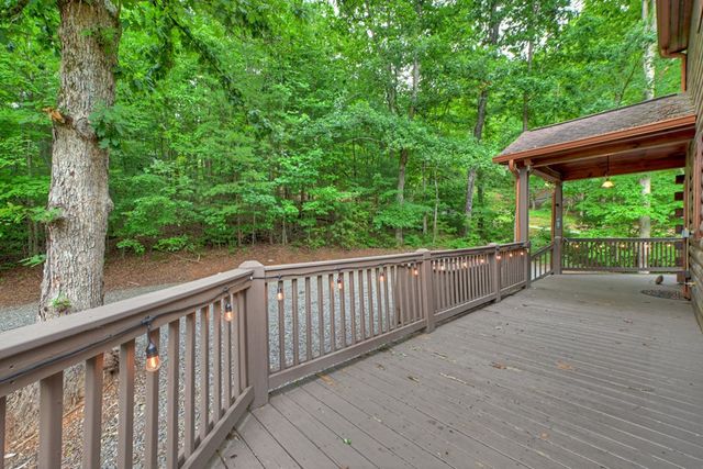 115 Fox Run Drive, Blue Ridge, GA 30513