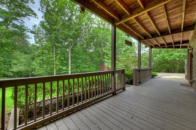 115 Fox Run Drive, Blue Ridge, GA 30513