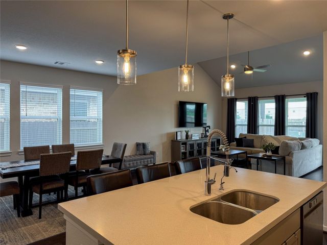 2382 Bishop Lagoon Way, La Porte, TX 77571