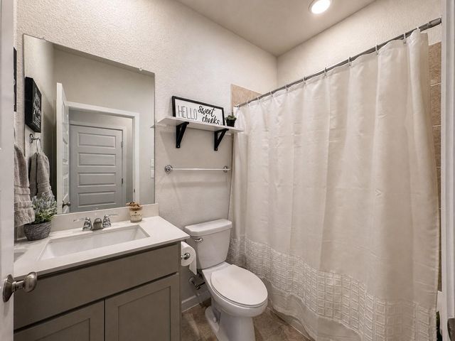 2382 Bishop Lagoon Way, La Porte, TX 77571