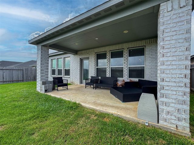 2382 Bishop Lagoon Way, La Porte, TX 77571