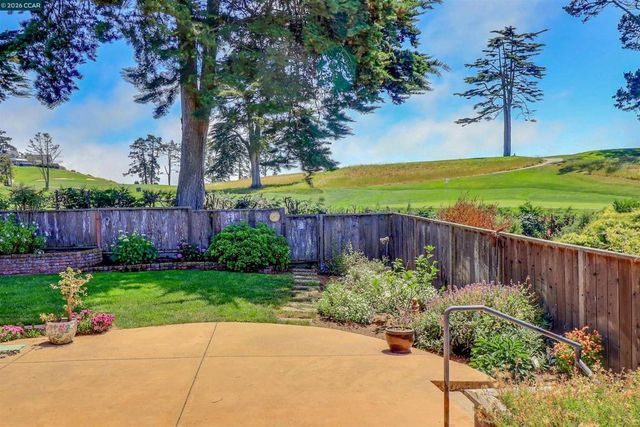 6830 Del Monte Ave, Richmond, CA 94805
