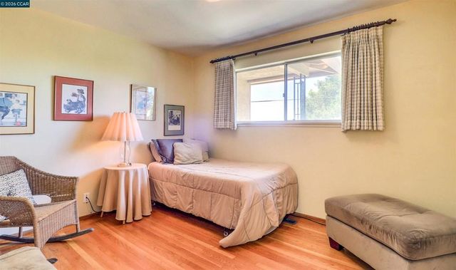 6830 Del Monte Ave, Richmond, CA 94805