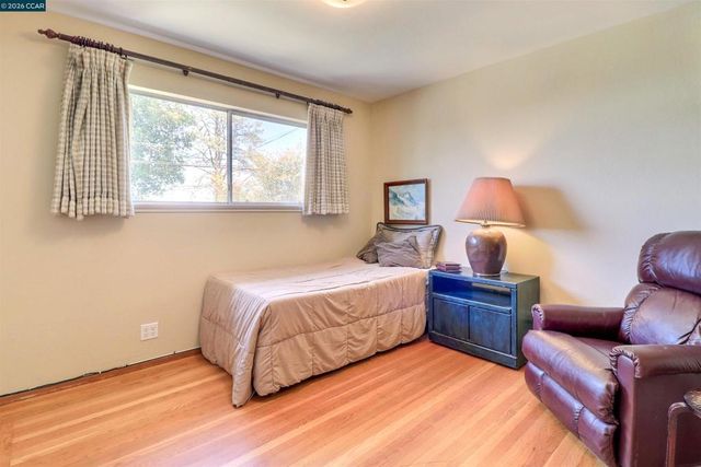 6830 Del Monte Ave, Richmond, CA 94805