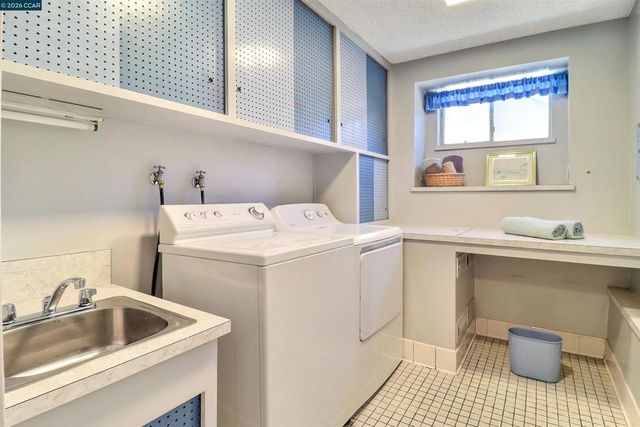 6830 Del Monte Ave, Richmond, CA 94805