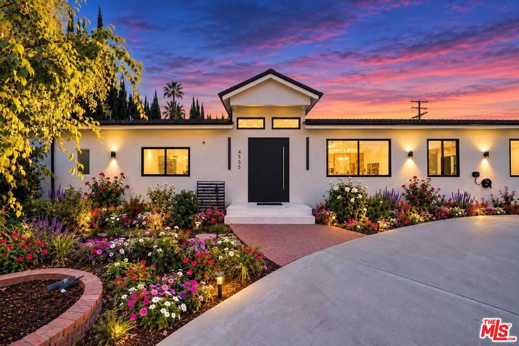 4555 Forman Avenue, Toluca Lake, CA 91602 — exterior
