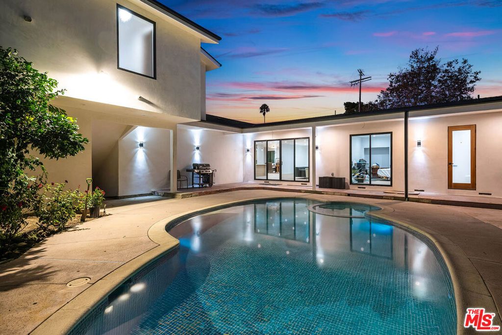 4555 Forman Avenue, Toluca Lake, CA 91602 — photo 4