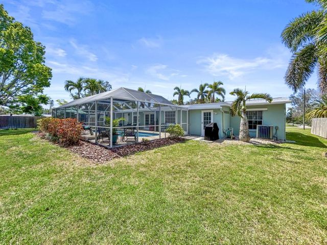 10011 46TH AVENUE W, Bradenton, FL 34210