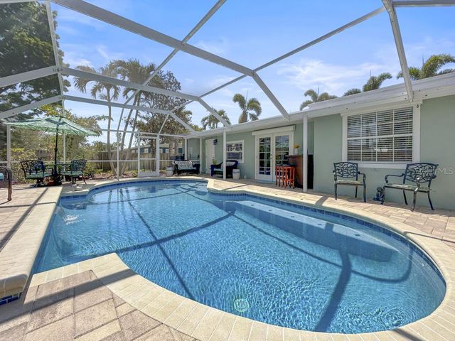 10011 46TH AVENUE W, Bradenton, FL 34210