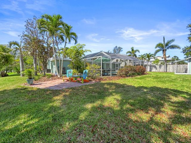 10011 46TH AVENUE W, Bradenton, FL 34210