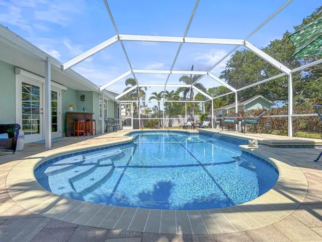 10011 46TH AVENUE W, Bradenton, FL 34210