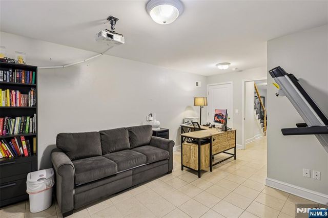 422 Hillside Avenue 5, Palisades Park, NJ 07650