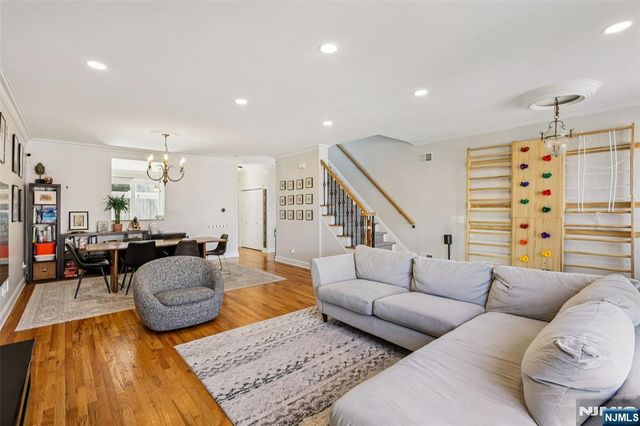422 Hillside Avenue 5, Palisades Park, NJ 07650