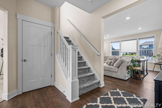 6683 Maria Drive, Georgetown Twp, MI 49426