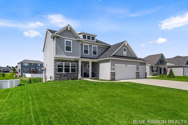 6683 Maria Drive, Georgetown Twp, MI 49426