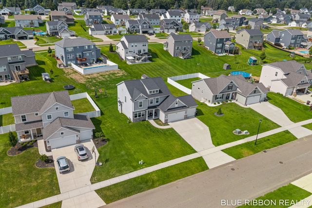 6683 Maria Drive, Georgetown Twp, MI 49426