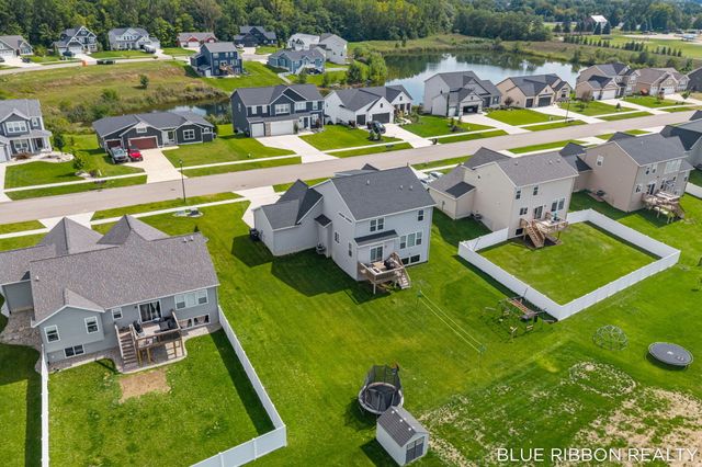 6683 Maria Drive, Georgetown Twp, MI 49426