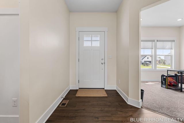6683 Maria Drive, Georgetown Twp, MI 49426