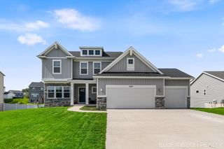 6683 Maria Drive, Georgetown Twp, MI 49426