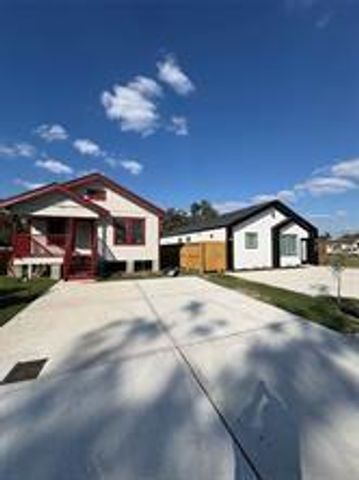 7807 Queen Street, Houston, TX 77028