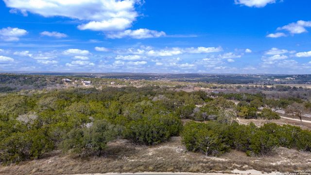 1019 Pristine Trl, Canyon Lake, TX 78133
