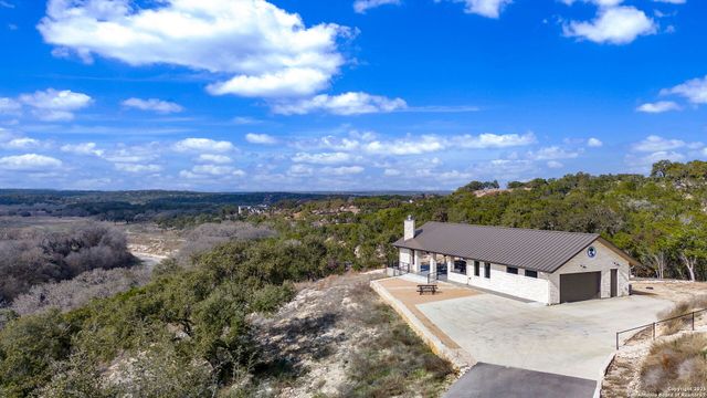 1019 Pristine Trl, Canyon Lake, TX 78133