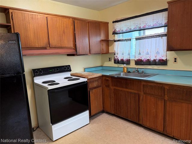 6836 Mansfield Street, Detroit, MI 48228