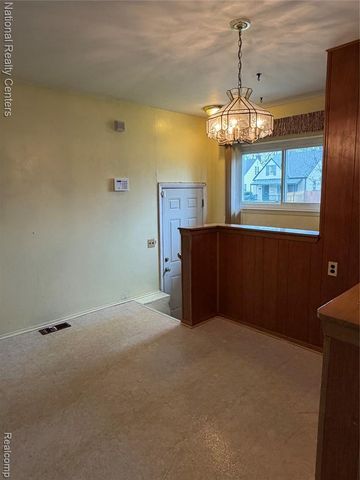 6836 Mansfield Street, Detroit, MI 48228