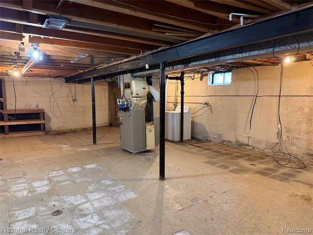 6836 Mansfield Street, Detroit, MI 48228