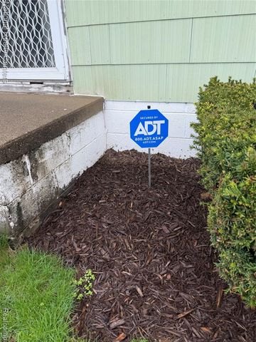 6836 Mansfield Street, Detroit, MI 48228