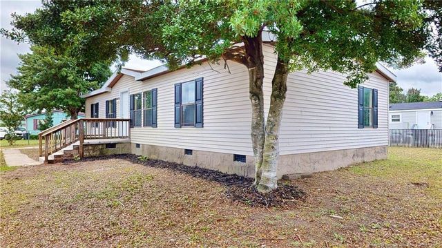 5007 Starbeam Drive, Fayetteville, NC 28306