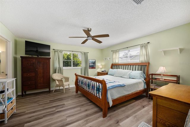 8762 SW 91ST STREET D, Ocala, FL 34481