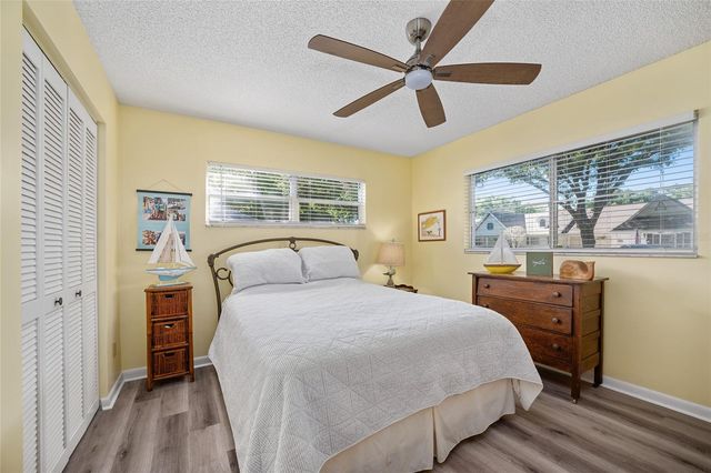 8762 SW 91ST STREET D, Ocala, FL 34481