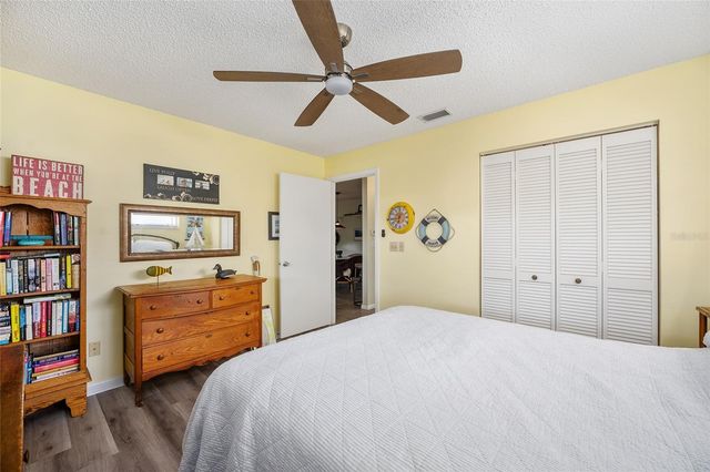 8762 SW 91ST STREET D, Ocala, FL 34481