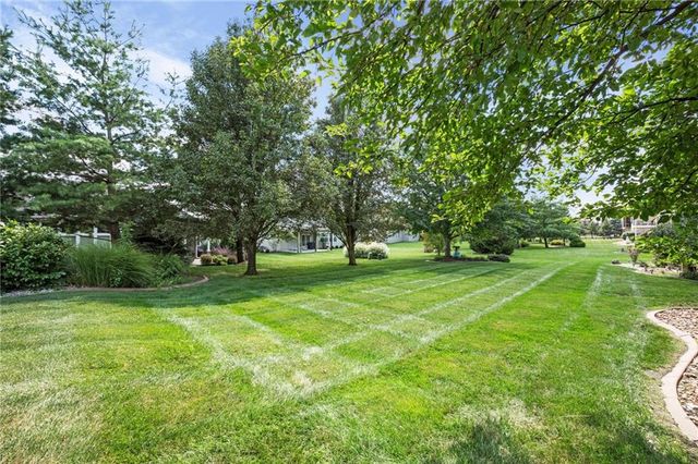 6019 NW 107th Street, Kansas City, MO 64154