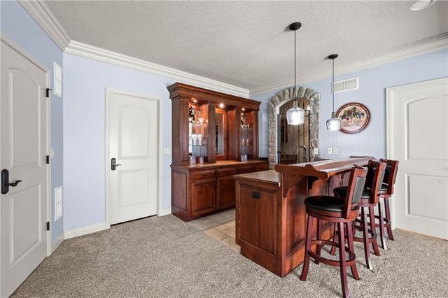 6019 NW 107th Street, Kansas City, MO 64154