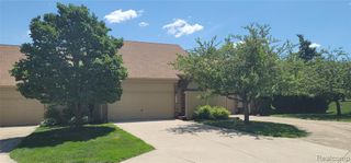 2237 Siboney Court Court 53, Rochester Hills, MI 48309