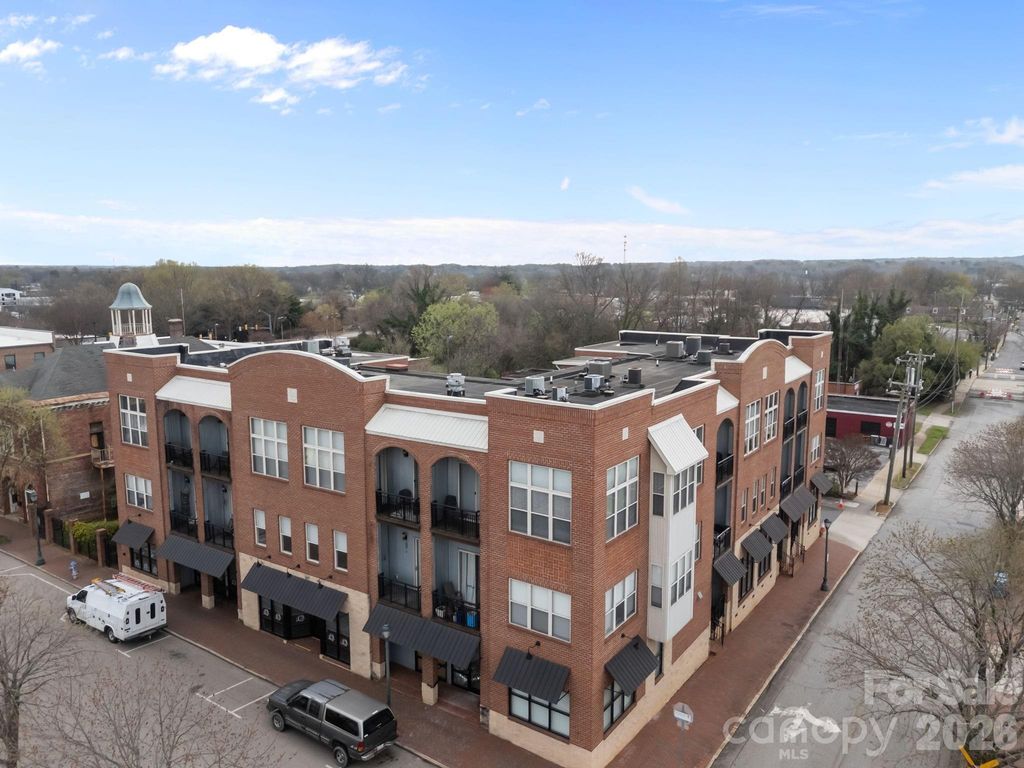 139 S Lee Street, Salisbury, NC 28144