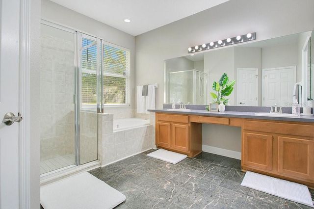 608 ASHWELL COURT, Debary, FL 32713