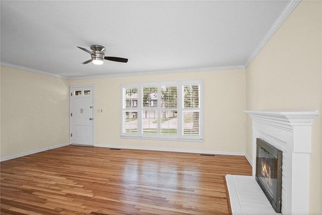 2908 Cheyenne Circle, North Kansas City, MO 64116