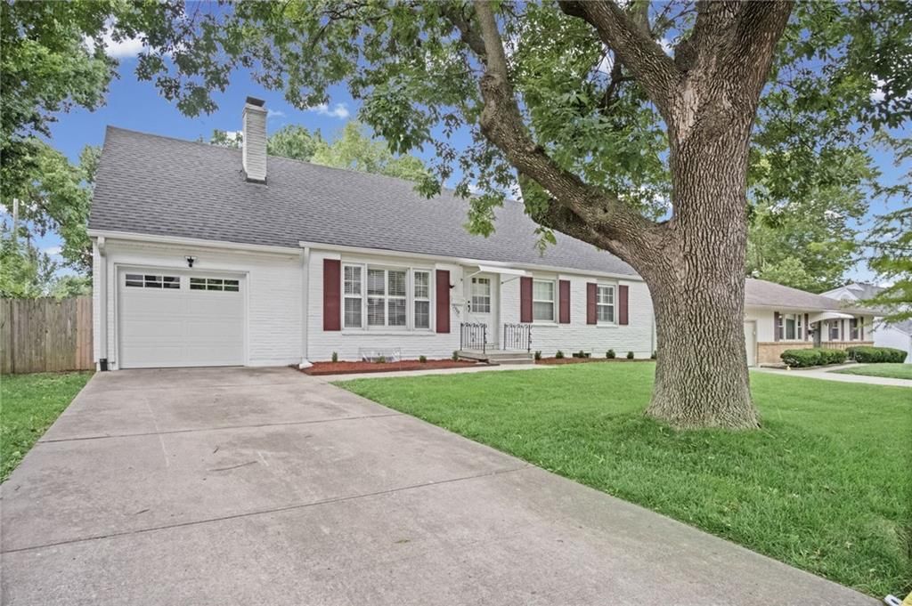 2908 Cheyenne Circle, North Kansas City, MO 64116